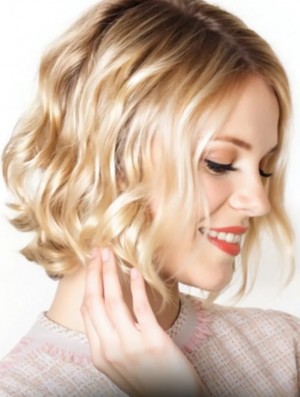 Blonde Curly Lace Front Bob Wig – Chin Length Synthetic Curls for Stylish Women