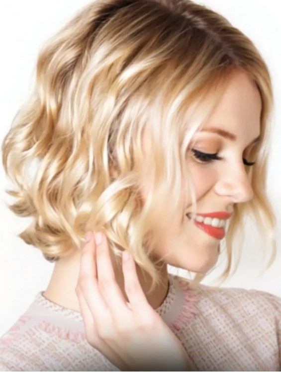 Blonde Curly Lace Front Bob Wig – Chin Length Synthetic Curls for Stylish Women