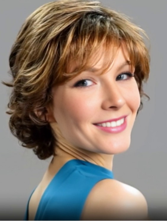 Soft Wavy Brown 8 Inch Short Wig – Capless Mono Part Synthetic Classic Style