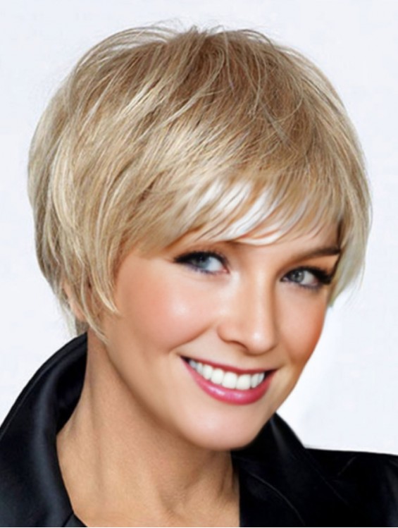 Blonde Short Straight Lace Front Wig – 9 Inch Lightweight Boycut Style for Women