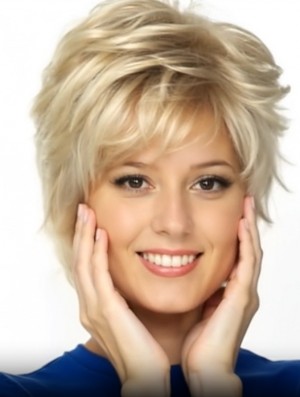 Short Blonde Wavy Synthetic Wig for Women – Capless Heat Friendly Hair